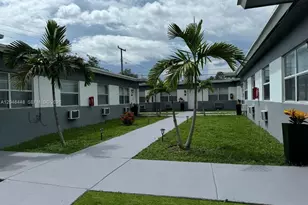 2300 Douglas St, Hollywood, FL 33020 - Photo 2
