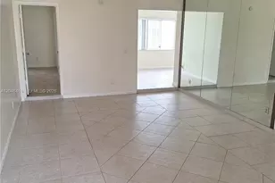 9410 NW 24th Pl, Pembroke Pines, FL 33024 - Photo 2