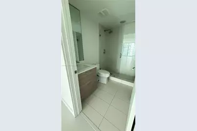 1300 S Miami Ave #1710, Miami, FL 33130 - Photo 16