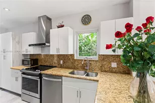 737 Alhambra Cir, Coral Gables, FL 33134 - Photo 12