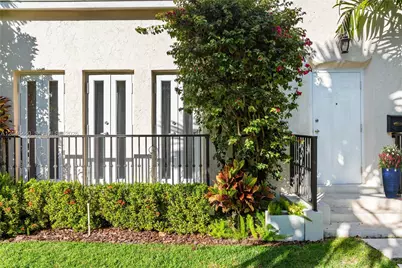 737 Alhambra Cir, Coral Gables, FL 33134 - Photo 6