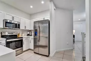 25341 SW 115 Ct, Homestead, FL 33032 - Photo 2