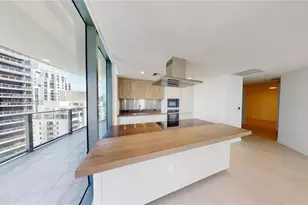 1000 Brickell Plaza, Miami, FL 33131 - Photo 2
