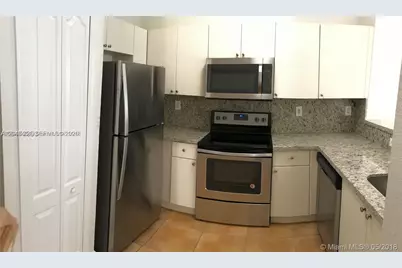 17720 NW 73rd Ave #105, Hialeah, FL 33015 - Photo 8