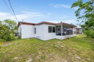 3620 NW 24th St, Lauderdale Lakes, FL 33311 - Photo 28