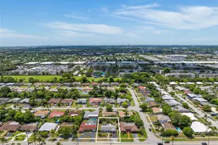 3620 NW 24th St, Lauderdale Lakes, FL 33311 - Photo 36