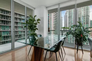 79 SW 12th St, Miami, FL 33130 - Photo 12