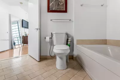 79 SW 12th St #2107-S, Miami, FL 33130 - Photo 24