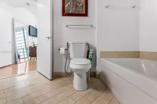79 SW 12th St, Miami, FL 33130 - Photo 24