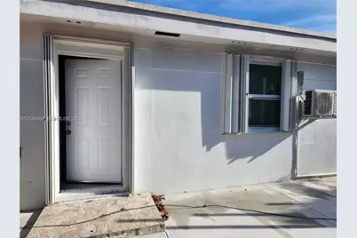 11461 SW 197th St #A, Miami, FL 33157 - Photo 2