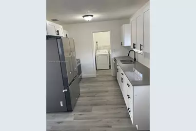4301 NW 59th Ct, North Lauderdale, FL 33319 - Photo 12