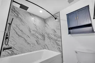 3405 Emerald Oaks Dr, Hollywood, FL 33021 - Photo 12