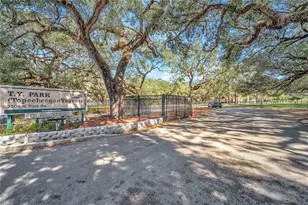 3405 Emerald Oaks Dr, Hollywood, FL 33021 - Photo 28
