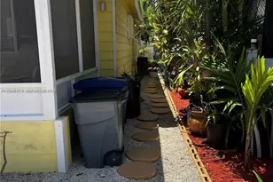 84 Avenue D, Key Largo, FL 33037 - Photo 10