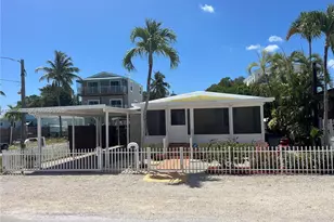 84 Avenue D, Key Largo, FL 33037 - Photo 1