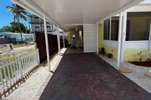 84 Avenue D, Key Largo, FL 33037 - Photo 14