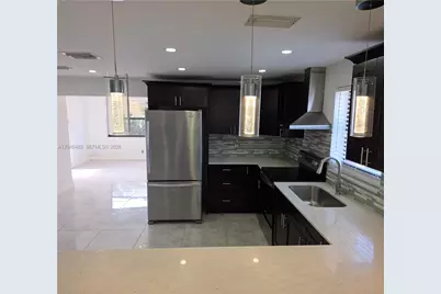 323 NW 4th Pl, Deerfield Beach, FL 33441 - Photo 6