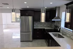 323 NW 4th Pl, Deerfield Beach, FL 33441 - Photo 6