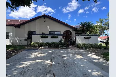6633 NW 178th Ter, Hialeah, FL 33015 - Photo 1