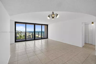 2301 S Ocean Dr #1004, Hollywood, FL 33019 - Photo 2