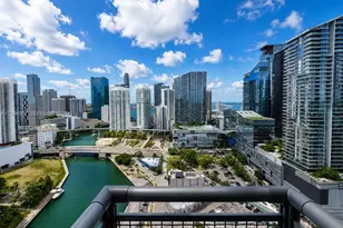 690 SW 1st Ct, Miami, FL 33130 - Photo 1