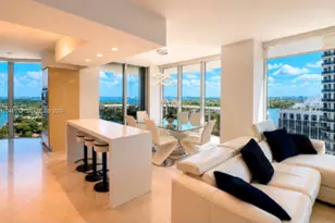 4775 Collins Ave, Miami Beach, FL 33140 - Photo 2