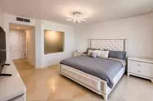 4775 Collins Ave, Miami Beach, FL 33140 - Photo 6