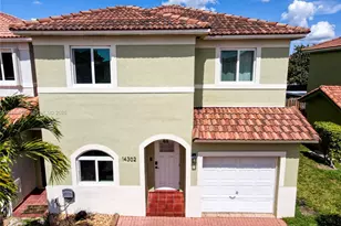 14302 SW 133rd Ct, Miami, FL 33186 - Photo 2
