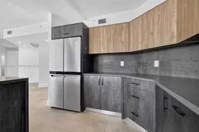 3370 Hidden Bay Dr #1212, Aventura, FL 33180 - Photo 4