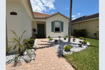 3431 NE 1st St #3431, Homestead, FL 33033 - Photo 4
