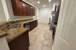 3431 NE 1st St, Homestead, FL 33033 - Photo 10