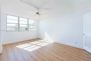3161 S Ocean Dr, Hallandale Beach, FL 33009 - Photo 26