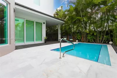 10561 NW 68th Ter, Doral, FL 33178 - Photo 32