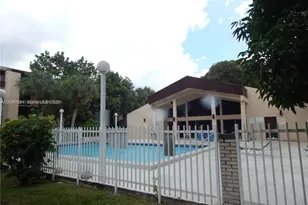 14601 N Kendall Dr, Miami, FL 33186 - Photo 2