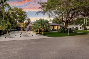 7945 SW 141st Terrace, Palmetto Bay, FL 33158 - Photo 4