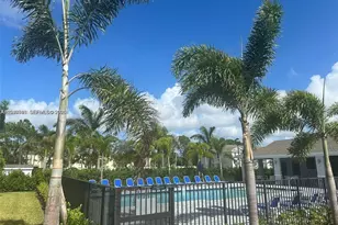 204 SE Woodbark St, Port Saint Lucie, FL 34984 - Photo 8