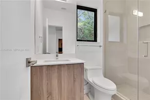 950 Bayamo Ave, Coral Gables, FL 33146 - Photo 16