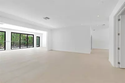 950 Bayamo Ave, Coral Gables, FL 33146 - Photo 12