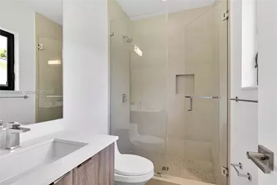 950 Bayamo Ave, Coral Gables, FL 33146 - Photo 34