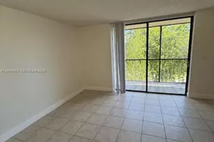 8075 SW 107th Ave, Miami, FL 33173 - Photo 24