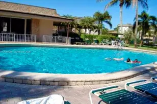 2495 SW 82nd Ave, Davie, FL 33324 - Photo 14