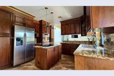 741 Tyler St #0, Hollywood, FL 33019 - Photo 10