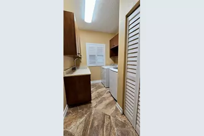 741 Tyler St #0, Hollywood, FL 33019 - Photo 36