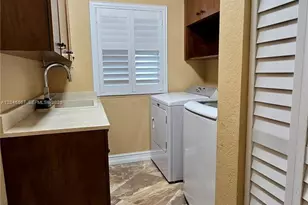741 Tyler St, Hollywood, FL 33019 - Photo 36