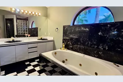 741 Tyler St #0, Hollywood, FL 33019 - Photo 34