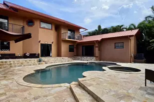 741 Tyler St, Hollywood, FL 33019 - Photo 42