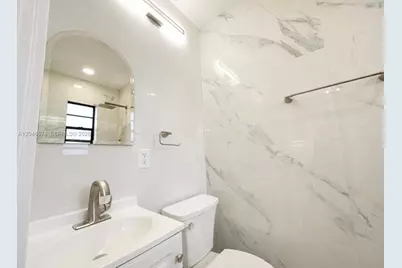 620 NW 182nd Ter, Miami Gardens, FL 33169 - Photo 10