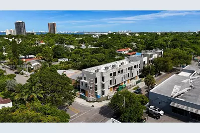 420 NE 72 #TH-4, Miami, FL 33138 - Photo 2