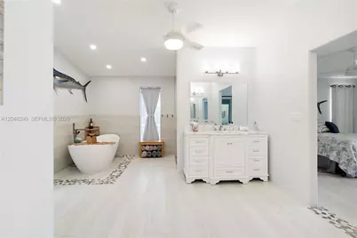 1210 Cactus St, Key Largo, FL 33037 - Photo 20