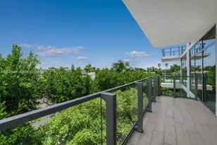 1201 20th St, Miami Beach, FL 33139 - Photo 1